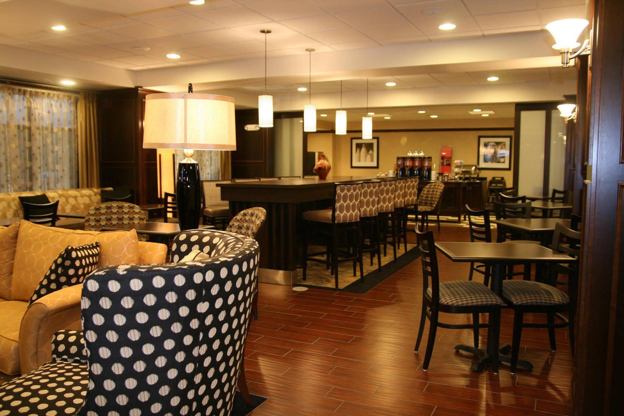 Hampton Inn Meadville Exteriér fotografie
