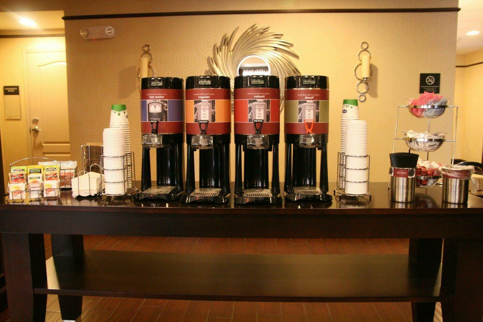 Hampton Inn Meadville Restaurace fotografie